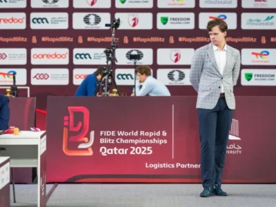 FIDE ਰੈਪਿਡ 2025: ਕਾਰਲਸਨ ਨੂੰ ਵੱਡਾ ਝਟਕਾ, ਸੰਯੁਕਤ ਬੜ੍ਹਤ 'ਤੇ ਆਰਟੇਮੀਵ-ਨੀਮਨ, ਖਿਤਾਬ ਦੀ ਦੌੜ 'ਚ ਵੱਡਾ ਪਰੇਸ਼ਾਨ!