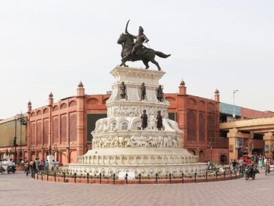 ਅੰਮ੍ਰਿਤਸਰ ਹੋਲੀ ਸਿਟੀ: ਚਾਰਦੀਵਾਰੀ ਵਾਲੇ ਸ਼ਹਿਰ 'ਚ 100 ਤੋਂ ਵੱਧ ਦੁਕਾਨਾਂ ਸ਼ਰਾਬ ਤੇ ਮਾਸਾਹਾਰੀ ਵੇਚ ਰਹੀਆਂ ਹਨ: ਸਰਵੇ