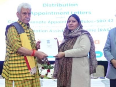 ਅੱਤਵਾਦ ਪੀੜਤ ਪਰਿਵਾਰਾਂ ਨੂੰ ਦਹਾਕਿਆਂ ਤੱਕ ਚੁੱਪ ਵਿੱਚ ਸੰਘਰਸ਼ ਕਰਨ ਲਈ ਛੱਡ ਦਿੱਤਾ ਗਿਆ: ਐਲਜੀ ਸਿਨਹਾ