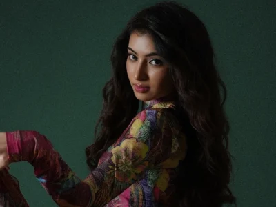 ਉਮਰ ਦੇ ਫਰਕ 'ਤੇ ਉੱਠੀਆਂ ਉਂਗਲਾਂ, ਧੁਰੰਧਰ ਫੇਮ ਸਾਰਾ ਅਰਜੁਨ ਨੇ ਮੁਕੇਸ਼ ਛਾਬੜਾ ਲਈ ਲਿਖੀ ਦਿਲ ਨੂੰ ਛੂਹ ਲੈਣ ਵਾਲੀ ਗੱਲ