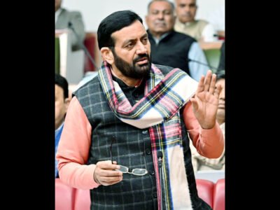 ਕਾਂਗਰਸ ਦੇ ਵਾਕਆਊਟ ਤੋਂ ਬਾਅਦ ਸੈਣੀ ਸਰਕਾਰ ਵਿਰੁੱਧ ਬੇਭਰੋਸਗੀ ਮਤਾ ਹਾਰ ਗਿਆ