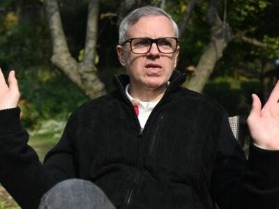 ਕਾਂਗਰਸ ਵੱਲੋਂ ਉਠਾਈ 'ਵੋਟ ਚੋਰੀ', ਭਾਰਤ ਬਲਾਕ ਦਾ ਇਸ ਨਾਲ ਕੋਈ ਲੈਣਾ-ਦੇਣਾ ਨਹੀਂ: ਉਮਰ ਅਬਦੁੱਲਾ