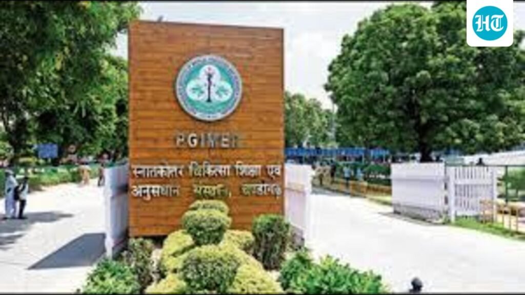 ਚੰਡੀਗੜ੍ਹ: ਪੀਜੀਆਈ ਦੇ ਠੇਕਾ ਮੁਲਾਜ਼ਮਾਂ ਨੇ 30 ਦਸੰਬਰ ਨੂੰ 24 ਘੰਟੇ ਦੀ ਹੜਤਾਲ ਦੀ ਧਮਕੀ ਦਿੱਤੀ ਹੈ