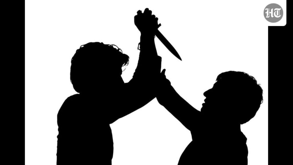 ਚੰਡੀਗੜ੍ਹ: ਰਾਮਦਰਬਾਰ ਰੇਲਵੇ ਟ੍ਰੈਕ ਨੇੜੇ ਚਾਕੂ ਦੀ ਨੋਕ ‘ਤੇ ਵਿਅਕਤੀ ਨੂੰ ਲੁੱਟ ਲਿਆ ਗਿਆ