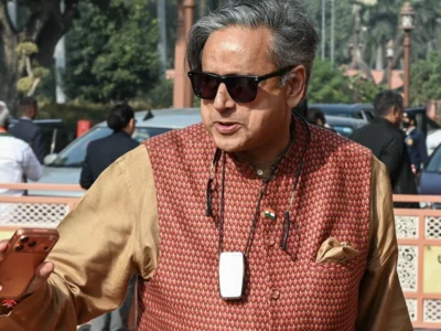 ਧੁੰਦ 'ਤੇ ਸ਼ਸ਼ੀ ਥਰੂਰ ਦਾ ਹਮਲਾ: ਕ੍ਰਿਕਟ ਮੈਚਾਂ ਨੂੰ ਦੱਖਣੀ ਭਾਰਤ 'ਚ ਸ਼ਿਫਟ ਕਰਨ ਦੀ ਬੀਸੀਸੀਆਈ ਦੀ ਸਲਾਹ, ਕੀ ਮੰਨਿਆ ਜਾਵੇਗਾ?