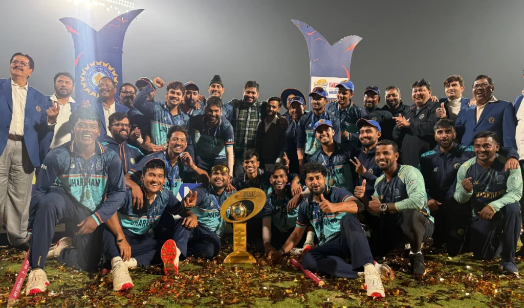 ਧੋਨੀ ਦਾ ‘ਮਾਸਟਰ ਪਲਾਨ’ ਹੋਇਆ ਪੂਰਾ, ਝਾਰਖੰਡ ਕ੍ਰਿਕਟ ਦਾ ‘ਨਵਾਂ ਅਧਿਆਏ’ ਸ਼ੁਰੂ, ਸਈਅਦ ਮੁਸ਼ਤਾਕ ਅਲੀ ਟਰਾਫੀ ‘ਤੇ ‘ਇਤਿਹਾਸਕ’ ਜਿੱਤ