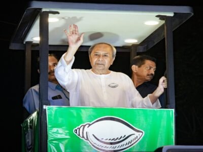 ਨਵੀਨ ਪਟਨਾਇਕ ਨੇ ਐਲਓਪੀ ਲਈ ਤਨਖ਼ਾਹ ਵਾਧੇ ਨੂੰ ਛੱਡਿਆ, ਲੋਕ ਭਲਾਈ ਲਈ ਆਨੰਦ ਭਵਨ ਦਾਨ ਕਰਨ ਦਾ ਐਲਾਨ ਕੀਤਾ