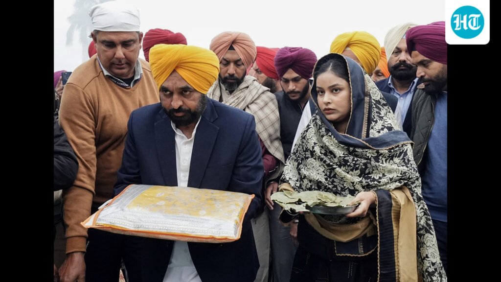 ਪੰਜਾਬ: ਵੀਰ ਬਾਲ ਦਿਵਸ ‘ਤੇ ਅਕਾਲੀ ਦਲ ਨੇ ਯੂ-ਟਰਨ ਲਿਆ, ਮੁੱਖ ਮੰਤਰੀ ਨੇ ਕਿਹਾ