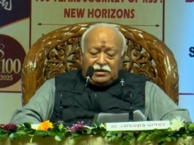 ਬੰਗਾਲ 'ਚ ਬਾਬਰੀ ਮਸਜਿਦ ਸਟਾਈਲ ਦੀ ਮਸਜਿਦ ਬਣਾਉਣ 'ਤੇ ਮੋਹਨ ਭਾਗਵਤ ਨਾ ਤਾਂ ਮੁਸਲਮਾਨਾਂ ਦੇ ਫਾਇਦੇ ਲਈ...