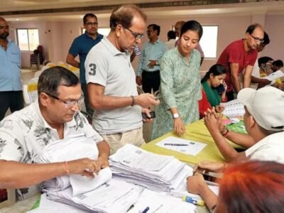 ਯੂਪੀ ਦੇ ਸੀਈਓ ਦੁਆਰਾ ਵਾਧੂ ਸਮਾਂ ਮੰਗਣ ਤੋਂ ਬਾਅਦ ਚੋਣ ਕਮਿਸ਼ਨ SIR ਦਸਤਾਵੇਜ਼ ਜਮ੍ਹਾ ਕਰਨ ਦੀ ਸਮਾਂ ਸੀਮਾ ਵਧਾਏਗਾ