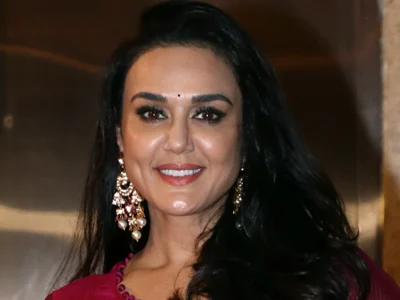 ਰਣਵੀਰ ਸਿੰਘ ਦੀ 'ਧੁਰੰਧਰ' ​​ਦੇਖਣ ਤੋਂ ਬਾਅਦ ਪ੍ਰਿਟੀ ਜ਼ਿੰਟਾ ਦਾ ਧਮਾਕੇਦਾਰ ਰਿਵਿਊ, ਕਿਹਾ 'ਆਦਿਤਿਆ ਧਰ ਦਾ ਨਿਰਦੇਸ਼ਨ ਕਮਾਲ'