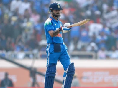 ਰਾਏਪੁਰ ਵਨਡੇ 'ਚ ਵਿਰਾਟ ਕੋਹਲੀ ਦਾ 53ਵਾਂ ਸੈਂਕੜਾ, ਰੁਤੂਰਾਜ ਨਾਲ 195 ਦੌੜਾਂ ਦੀ ਸਾਂਝੇਦਾਰੀ ਨੇ ਭਾਰਤੀ ਪਾਰੀ ਨੂੰ ਸੰਭਾਲਿਆ।