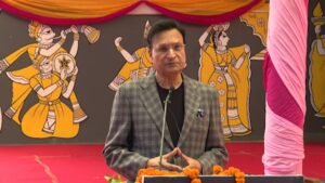 ਲੀਡਰਸ਼ਿਪ ਸੰਮੇਲਨ 'ਚ ਰਜਤ ਸ਼ਰਮਾ ਨੇ ਵਿਦਿਆਰਥੀਆਂ ਨੂੰ ਦਿੱਤੀ ਸਲਾਹ: 'ਡੀਪ ਫੇਕ, ਸੋਸ਼ਲ ਮੀਡੀਆ ਦੇ ਖ਼ਤਰਿਆਂ ਤੋਂ ਸਾਵਧਾਨ ਰਹੋ'