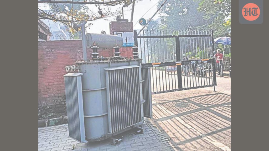 ਲੁਧਿਆਣਾ: ਰਿਸ਼ੀ ਨਗਰ ਵਿੱਚ PSPCL ਦੀ ਬੁਨਿਆਦੀ ਅਪਗ੍ਰੇਡ ਯੋਜਨਾ 6 ਮਹੀਨੇ ਬਾਅਦ ਲਟਕ ਗਈ