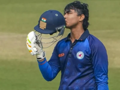 ਵਿਜੇ ਹਜ਼ਾਰੇ ਟਰਾਫੀ 'ਚ 14 ਸਾਲਾ ਵੈਭਵ ਦੀ ਚਮਕਦਾਰ ਪਾਰੀ: 84 ਗੇਂਦਾਂ 'ਚ 190 ਦੌੜਾਂ, ਤੋੜੇ ਕਈ ਵੱਡੇ ਰਿਕਾਰਡ