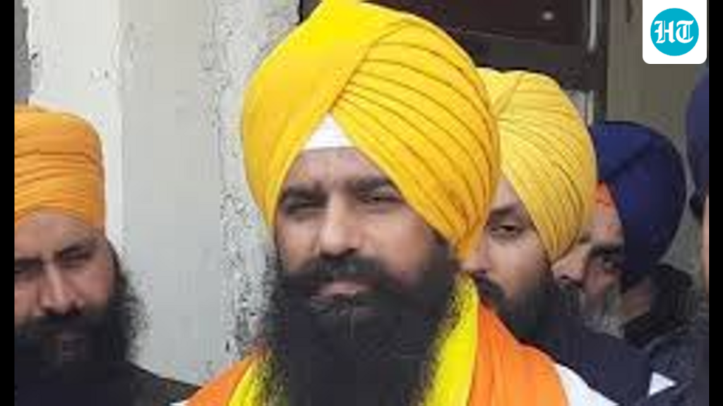 ‘ਵੀਰ ਬਾਲ ਦਿਵਸ’ ਦੇ ਨਾਂ ‘ਤੇ ਕੇਂਦਰ ਨਾਲ ਟਕਰਾਅ ‘ਚ ਅਕਾਲ ਤਖ਼ਤ, SGPC