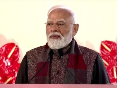 ਵੀਰ ਬਾਲ ਦਿਵਸ: ਪ੍ਰਧਾਨ ਮੰਤਰੀ ਮੋਦੀ ਨੇ ਮੁਗਲ ਸ਼ਾਸਨ ਵਿਰੁੱਧ ਸਾਹਿਬਜ਼ਾਦਿਆਂ ਦੀ ਹਿੰਮਤ ਦੀ ਸ਼ਲਾਘਾ ਕੀਤੀ