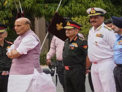 ਸਰਕਾਰ ਨੇ ਸੈਨਾ, ਜਲ ਸੈਨਾ ਅਤੇ ਹਵਾਈ ਸੈਨਾ ਦੀਆਂ ਸਮਰੱਥਾਵਾਂ ਨੂੰ ਹੁਲਾਰਾ ਦੇਣ ਲਈ 79,000 ਕਰੋੜ ਰੁਪਏ ਦੀ ਵੱਡੀ ਰੱਖਿਆ ਖਰੀਦ ਨੂੰ ਮਨਜ਼ੂਰੀ ਦਿੱਤੀ