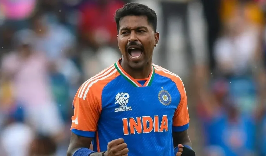 ਹਾਰਦਿਕ ਪੰਡਯਾ ਦਾ ‘ਡਬਲ ਅਵਤਾਰ’: ਮੈਦਾਨ ‘ਤੇ ‘ਧਮਾਕੇਦਾਰ’ ਵਾਪਸੀ, ਬਾਹਰ ਵੀ ਦਿਖਾਇਆ ‘ਸੰਜਮ’