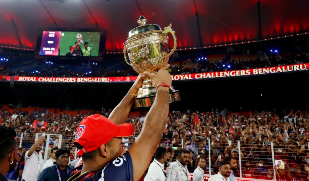 KKR ਨੇ ਮੁਸਤਫਿਜ਼ੁਰ ਨੂੰ ਰਿਹਾਅ ਕੀਤਾ, ਨਾਰਾਜ਼ ਬੰਗਲਾਦੇਸ਼ ਨੇ IPL ਪ੍ਰਸਾਰਣ ‘ਤੇ ਅਣਮਿੱਥੇ ਸਮੇਂ ਲਈ ਪਾਬੰਦੀ ਲਗਾਈ