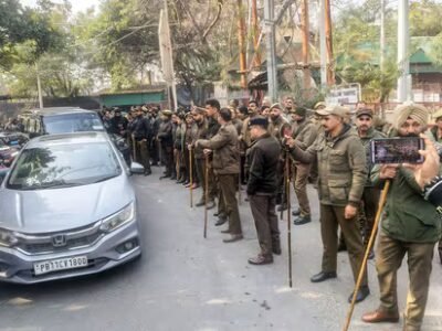 MBBS ਦਾਖਲਾ ਵਿਵਾਦ: ਜੰਮੂ ਦੇ ਵਿਦਿਆਰਥੀਆਂ ਦੇ ਭਵਿੱਖ ਨਾਲ ਖਿਲਵਾੜ ਕੀਤਾ ਜਾ ਰਿਹਾ ਹੈ, ਸੰਘਰਸ਼ ਸਮਿਤੀ, ਬਜਰੰਗ ਦਲ