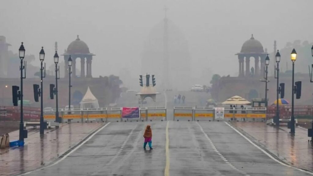 ਅਗਲੇ ਦੋ ਦਿਨਾਂ ‘ਚ ਦਿੱਲੀ ‘ਚ ਤਾਪਮਾਨ ‘ਚ ਗਿਰਾਵਟ, ਅੱਜ ਮੀਂਹ ਦੀ ਭਵਿੱਖਬਾਣੀ