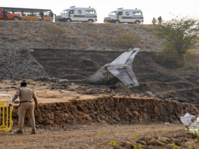 ਅਜੀਤ ਪਵਾਰ ਜਹਾਜ਼ ਹਾਦਸਾ: ਲੈਂਡਿੰਗ ਸਿਸਟਮ ਇੰਸਟਰੂਮੈਂਟ ਕੀ ਹੈ ਅਤੇ ਇਹ ਦੁਰਘਟਨਾ ਨੂੰ ਕਿਵੇਂ ਟਾਲ ਸਕਦਾ ਸੀ?