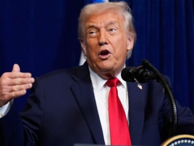 'ਅਮਰੀਕਾ ਜਾਣ ਲਈ ਤਿਆਰ ਹੈ...': ਟਰੰਪ ਨੇ ਈਰਾਨ ਨੂੰ ਪ੍ਰਦਰਸ਼ਨਕਾਰੀਆਂ 'ਤੇ ਤਾਕਤ ਦੀ ਵਰਤੋਂ ਕਰਨ ਵਿਰੁੱਧ ਚੇਤਾਵਨੀ ਦਿੱਤੀ, ਖਮੇਨੀ ਦੇ ਸਲਾਹਕਾਰ ਨੇ ਜਵਾਬੀ ਹਮਲਾ ਕੀਤਾ