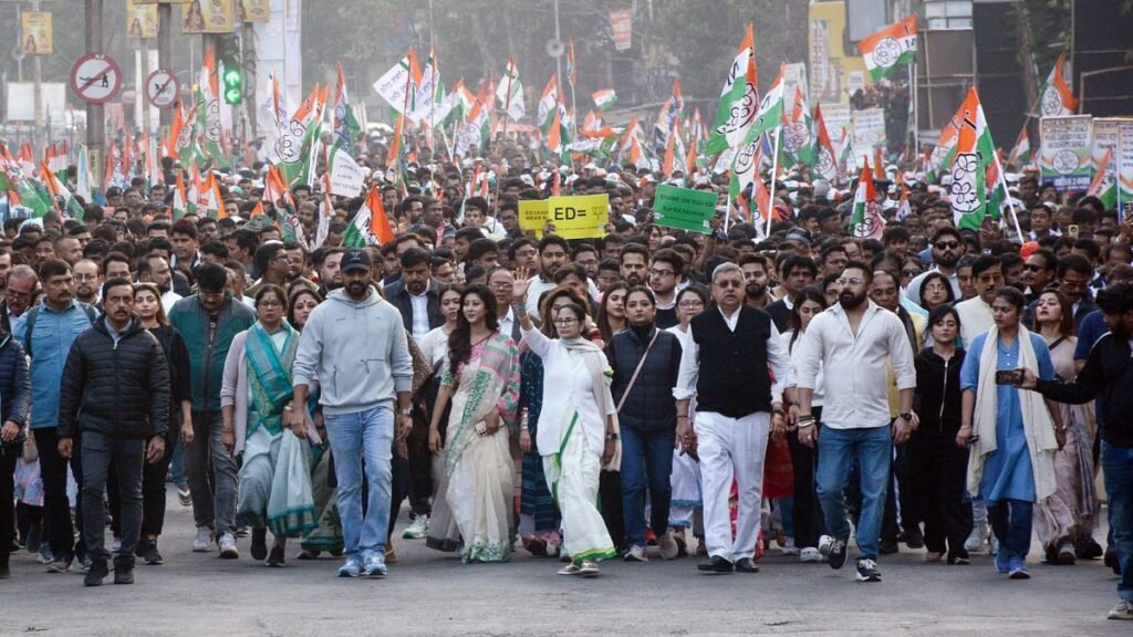 ਆਈ-ਪੀਏਸੀ ਦੇ ਛਾਪਿਆਂ ਦੀ ਅਸਫਲਤਾ: ਈਡੀ ਬਨਾਮ ਬੰਗਾਲ ਸਰਕਾਰ ਦਾ ਆਹਮੋ-ਸਾਹਮਣਾ ਸੁਪਰੀਮ ਕੋਰਟ ਪਹੁੰਚਿਆ