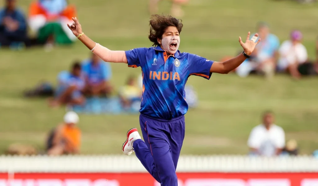 ਕਪਤਾਨ ਵਜੋਂ ਹਰਮਨਪ੍ਰੀਤ ਕੌਰ ਦਾ ਰਿਕਾਰਡ ਤੋੜਨਾ ਔਖਾ, ਚਾਰ-ਪੰਜ ਸਾਲ ਹੋਰ ਖੇਡ ਸਕਦੀ ਹਾਂ : ਝੂਲਨ ਗੋਸਵਾਮੀ