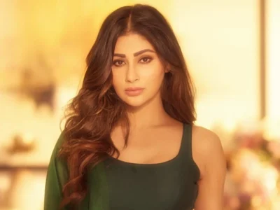 ਕਰਨਾਲ 'ਚ ਅਭਿਨੇਤਰੀ ਮੌਨੀ ਰਾਏ ਨਾਲ ਸ਼ਰਮਨਾਕ ਹਰਕਤ, ਕਿਹਾ- 'ਦਾਦੇ ਦੀ ਉਮਰ ਵਾਲਿਆਂ ਨੇ ਕੀਤਾ ਦੁਰਵਿਹਾਰ'