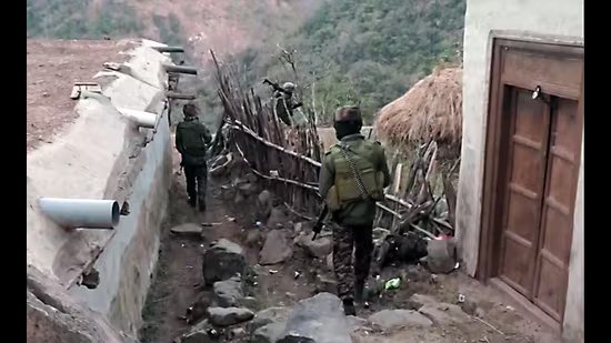 ਕੇਂਦਰੀ ਗ੍ਰਹਿ ਸਕੱਤਰ ਨੇ ਜੰਮੂ ਵਿੱਚ ਸੁਰੱਖਿਆ ਸਥਿਤੀ ਦੀ ਸਮੀਖਿਆ ਕੀਤੀ