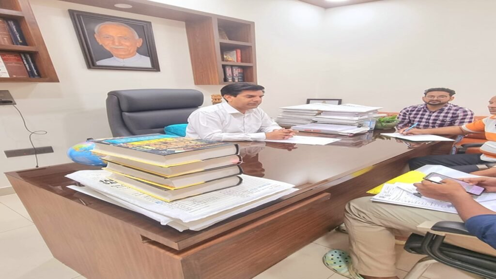 ਚੰਡੀਗੜ੍ਹ ਨਗਰ ਨਿਗਮ ਚੋਣਾਂ: ਭਾਜਪਾ ਦੇ ਸੌਰਭ ਜੋਸ਼ੀ ਮੇਅਰ, ਜਸਮਨਪ੍ਰੀਤ ਸੀਨੀਅਰ ਡਿਪਟੀ ਅਹੁਦੇ ‘ਤੇ ਜੇਤੂ