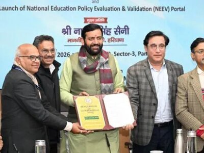 ਚੰਡੀਗੜ੍ਹ: ਮੁੱਖ ਮੰਤਰੀ ਸੈਣੀ ਦਾ ਕਹਿਣਾ ਹੈ ਕਿ ਜਨਤਾ ਜਵਾਬਦੇਹੀ ਦੇ ਨਾਲ ਲੰਬੇ ਸਮੇਂ ਦੇ ਹੱਲ ਦੀ ਉਮੀਦ ਕਰਦੀ ਹੈ