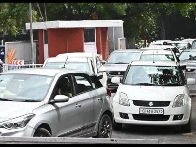 ਜਲਦ ਹੀ ਪੰਜਾਬ ਯੂਨੀਵਰਸਿਟੀ 'ਚ ਵਿਦਿਆਰਥੀਆਂ, ਬਾਹਰੀ ਲੋਕਾਂ ਨੂੰ ਪਾਰਕਿੰਗ ਦਾ ਭੁਗਤਾਨ ਕਰਨਾ ਪਵੇਗਾ