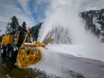 ਜੰਮੂ-ਕਸ਼ਮੀਰ ਵਿੱਚ ਬਰਫ਼ਬਾਰੀ, ਮੀਂਹ ਲਿਆਉਣ ਲਈ ਪਿੱਛੇ-ਪਿੱਛੇ ਪੱਛਮੀ ਗੜਬੜ: MeT