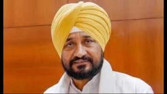 ਦਲਿਤਾਂ ਦੀ ਅਣਦੇਖੀ ‘ਤੇ ਚੰਨੀ ਦੀ ਟਿੱਪਣੀ: ਕਾਂਗਰਸ ਹਾਈਕਮਾਂਡ ਦੇ ਕਦਮ, ਵੇਣੂਗੋਪਾਲ ਨੇ ਪਾਰਟੀ ਨੇਤਾਵਾਂ ਨਾਲ ਕੀਤੀ ਗੱਲਬਾਤ