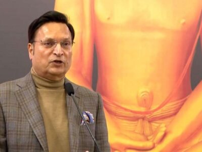 'ਦੁਨੀਆਂ ਦਾ ਸਭ ਤੋਂ ਵੱਧ ਸਮਾਂ ਰਹਿਤ ਸ਼ੋਅ': ਰਜਤ ਸ਼ਰਮਾ ਦਿੱਲੀ ਦੇ ਭਾਰਤ ਮੰਡਪਮ ਵਿੱਚ ਮੋਰਾਰੀ ਬਾਪੂ ਦੀ ਰਾਮ ਕਥਾ ਵਿੱਚ