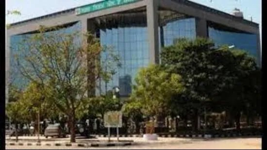 ਪ੍ਰਾਈਵੇਟ ਸੁਸਾਇਟੀਆਂ ਵਿੱਚ ਵਿਕਾਸ ਕਾਰਜਾਂ ਵਿੱਚ ਦੇਰੀ: ਮੁਹਾਲੀ ਨਗਰ ਨਿਗਮ ਪੰਜਾਬ ਸਰਕਾਰ ਤੱਕ ਪਹੁੰਚ ਕਰੇਗਾ