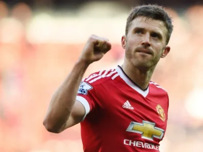 ਪ੍ਰੀਮੀਅਰ ਲੀਗ: ਮਾਈਕਲ ਕੈਰਿਕ ਦੀ ਜਿੱਤ ਨੇ ਯੂਨਾਈਟਿਡ ਨੂੰ ਨਵੀਂ ਉਮੀਦ ਦਿੱਤੀ, ਆਰਸਨਲ ਅਤੇ ਟੋਟਨਹੈਮ ਨੂੰ ਝਟਕਾ