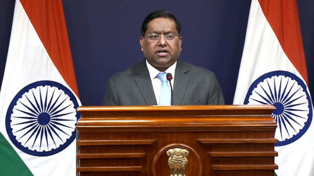 ‘ਬਹੁਤ ਹੀ ਨਫ਼ਰਤ ਨਾਲ ਬਰਖਾਸਤ ਕੀਤੇ ਜਾਣ ਦੇ ਹੱਕਦਾਰ’: ਭਾਰਤ ਨੇ ਐਪਸਟੀਨ ਫਾਈਲਾਂ ਵਿੱਚ ਪ੍ਰਧਾਨ ਮੰਤਰੀ ਮੋਦੀ ਦੇ ਜ਼ਿਕਰ ਨੂੰ ਰੱਦ ਕੀਤਾ