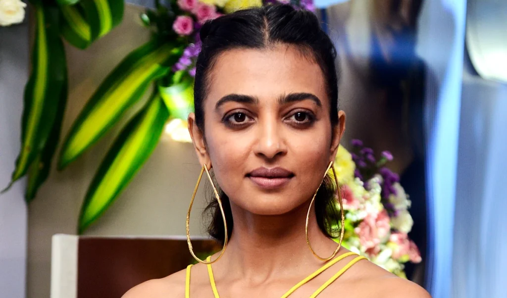 ਬਾਲੀਵੁੱਡ ‘ਚ ‘ਵਰਕ-ਲਾਈਫ ਬੈਲੇਂਸ’ ਦੀ ਕਮੀ ਤੋਂ ਨਾਰਾਜ਼ ਰਾਧਿਕਾ ਆਪਟੇ, ਕਿਹਾ- ‘ਮੌਕਾ ਮਿਲਿਆ ਤਾਂ ਸਭ ਤੋਂ ਪਹਿਲਾਂ ਆਪਣੇ ਕੰਮ ਦੇ ਘੰਟੇ ਬਦਲਾਂਗੀ’