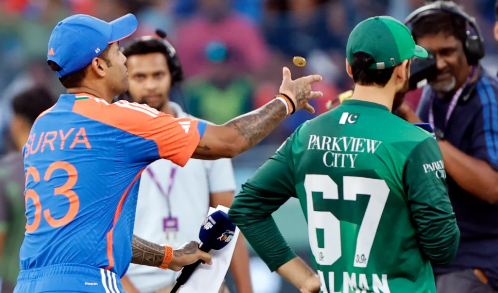 ਭਾਰਤ-ਪਾਕਿਸਤਾਨ ਸੀਰੀਜ਼ ਕਿਉਂ ਨਹੀਂ? Saqlain Mushtaq ਨੇ ਦੱਸਿਆ ਅਸਲ ਕਾਰਨ, ਇਲਜ਼ਾਮ ਲਾਇਆ ਸਿਆਸਤ