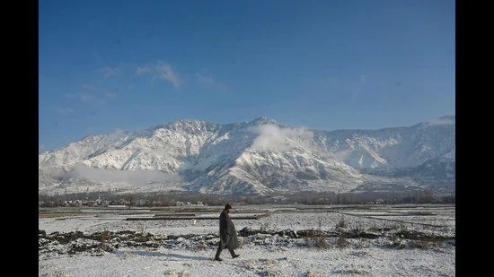 ਭਾਰੀ ਬਰਫਬਾਰੀ ਤੋਂ ਬਾਅਦ ਵਾਦੀ ਦੀ ਜ਼ਿੰਦਗੀ ਮੁੜ ਲੀਨ ਹੋ ਗਈ ਹੈ