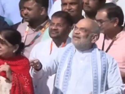 ਮਕਰ ਸੰਕ੍ਰਾਂਤੀ 2026: ਅਮਿਤ ਸ਼ਾਹ ਪਤੰਗ ਉਡਾਉਂਦੇ ਹਨ, ਅਹਿਮਦਾਬਾਦ ਵਿੱਚ ਉੱਤਰਾਇਣ ਤਿਉਹਾਰ ਵਿੱਚ ਸ਼ਾਮਲ ਹੋਏ। ਵੀਡੀਓਜ਼