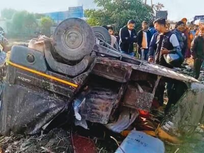 ਮੋਹਾਲੀ: ਏਅਰਪੋਰਟ ਰੋਡ 'ਤੇ ਤੇਜ਼ ਰਫਤਾਰ SUV ਨੇ ਟਰੱਕ ਨੂੰ ਟੱਕਰ ਮਾਰ ਦਿੱਤੀ, 3 ਦੀ ਮੌਤ