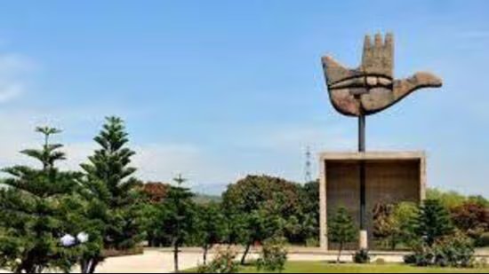 ਮੱਖਣ ਮਾਜਰਾ ਵਿਖੇ ਗਊਆਂ ਦੀਆਂ ਲਾਸ਼ਾਂ ਮਿਲੀਆਂ: ਓਵਰਆਲ ਇੰਚਾਰਜ 4 ਦਿਨਾਂ ਤੋਂ ਬੰਦ ਹੋਣ ਵਾਲੇ ਇਨਸਿਨਰੇਟਰ ਪਲਾਂਟ ਦੀ ਰਿਪੋਰਟ ਕਰਨ ਵਿੱਚ ਅਸਫਲ, ਐਮਸੀ ਦੀ ਰਿਪੋਰਟ