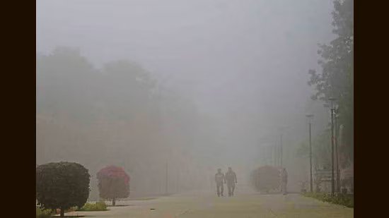 ਲੁਧਿਆਣਾ: ਅਧਿਆਪਕਾਂ ਨੇ ਡਬਲ ਸ਼ਿਫਟ ਵਾਲੇ ਸਕੂਲਾਂ ਦੇ ਸਮੇਂ ਵਿੱਚ ਬਦਲਾਅ ਦੀ ਮੰਗ ਕੀਤੀ ਹੈ