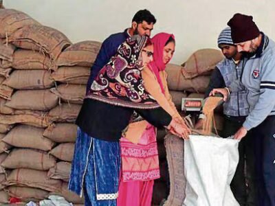 ਲੁਧਿਆਣਾ: ਫੂਡ ਸਪਲਾਈ ਵਿਭਾਗ ਨੇ ਗਲਤ ਰਾਸ਼ਨ ਡਿਪੂਆਂ 'ਤੇ ਸ਼ਿਕੰਜਾ ਕੱਸਿਆ, ਚਾਰ ਲਾਇਸੈਂਸ ਕੀਤੇ ਮੁਅੱਤਲ