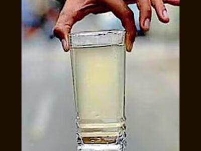 ਲੁਧਿਆਣਾ: ਬਸਤੀ ਜੋਧੇਵਾਲ 'ਚ ਲੋਕਾਂ ਨੇ ਸੀਵਰੇਜ ਦਾ ਗੰਦਾ ਪਾਣੀ ਪੀਣ ਵਾਲੇ ਪਾਣੀ 'ਚ ਰਲਣ ਦਾ ਲਗਾਇਆ ਦੋਸ਼